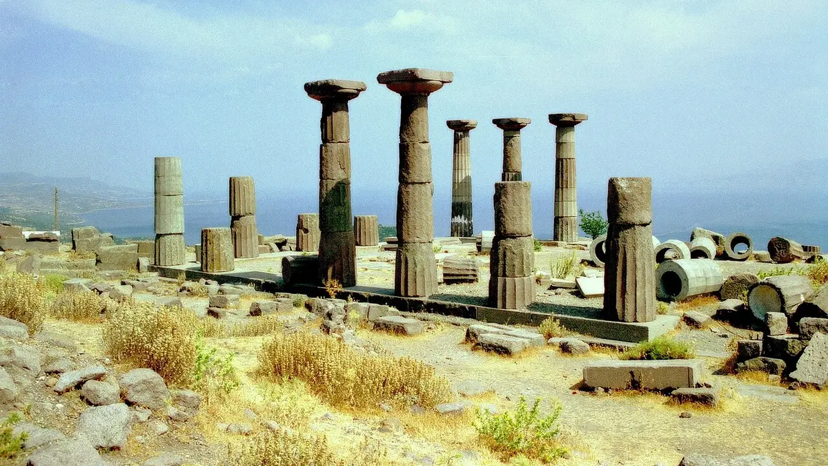 Athena Tapınağı (Assos)