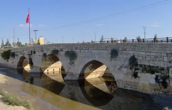 Baç Köprüsü