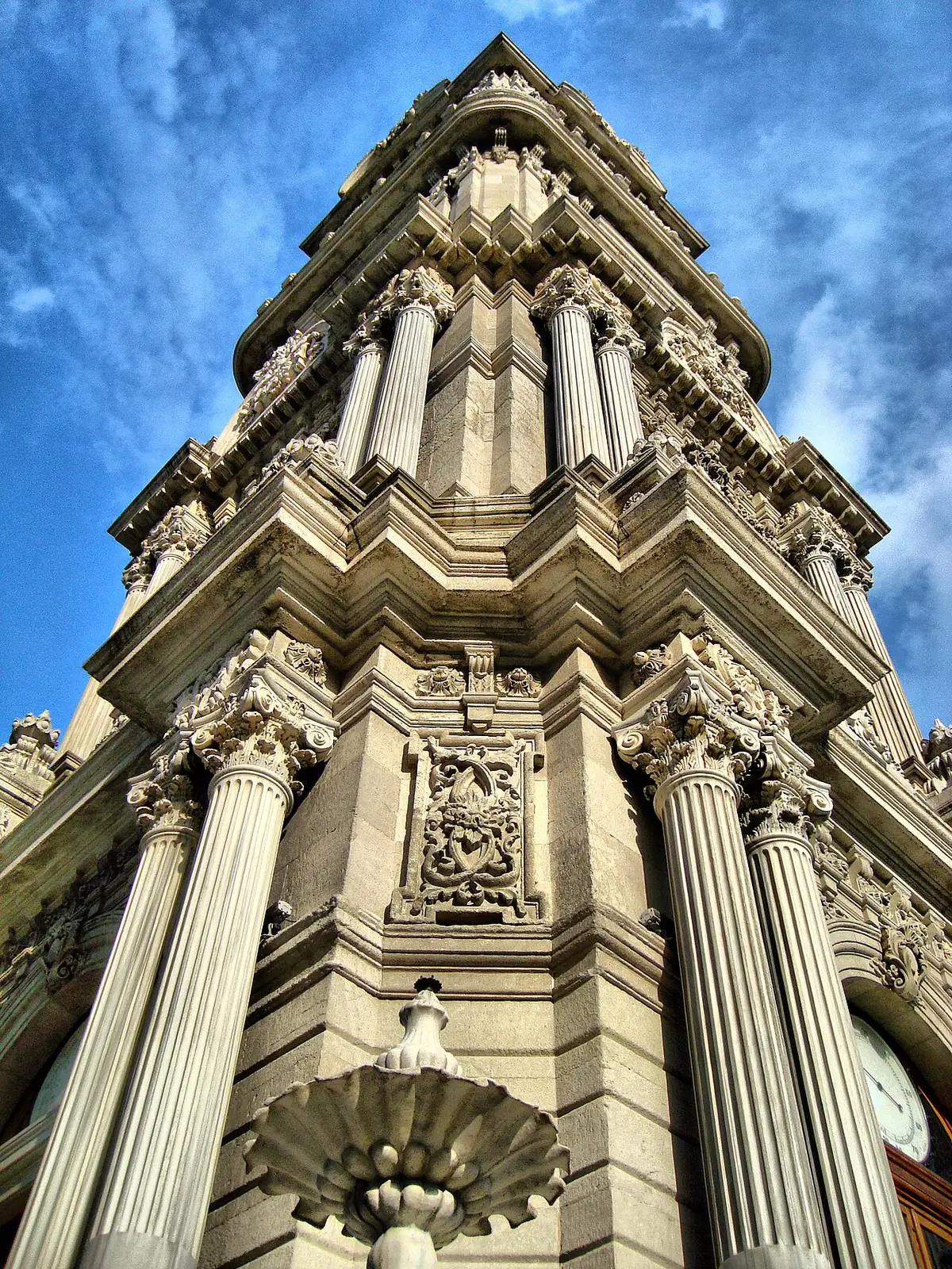 Dolmabahçe Clock Museum