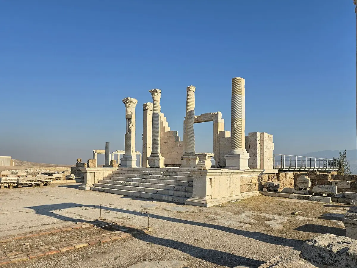 Tapınak A