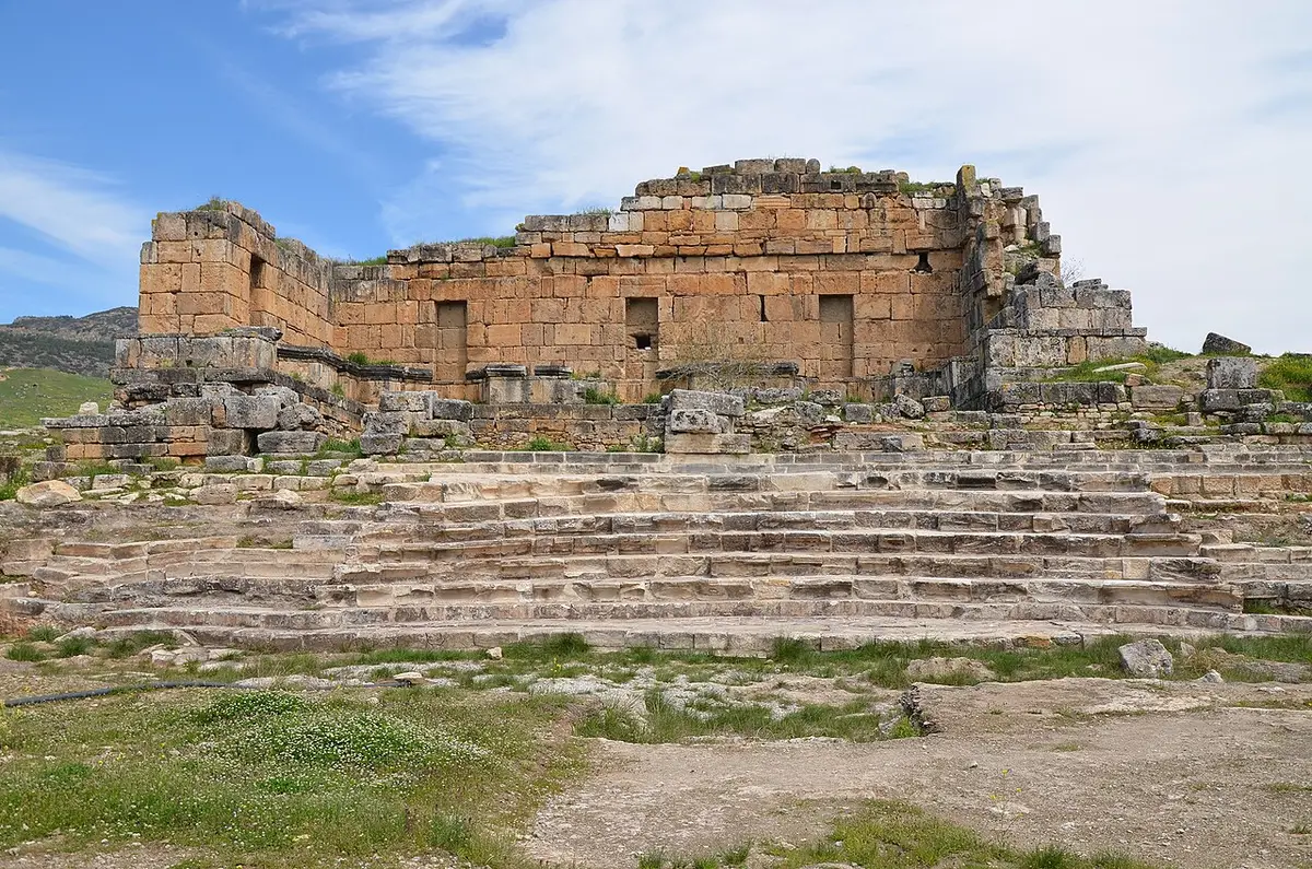 Tapınak Çeşmesi