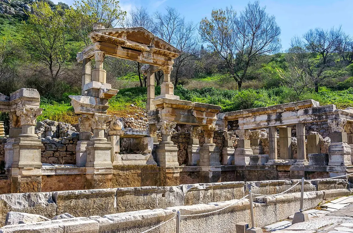 Traianus Çeşmesi
