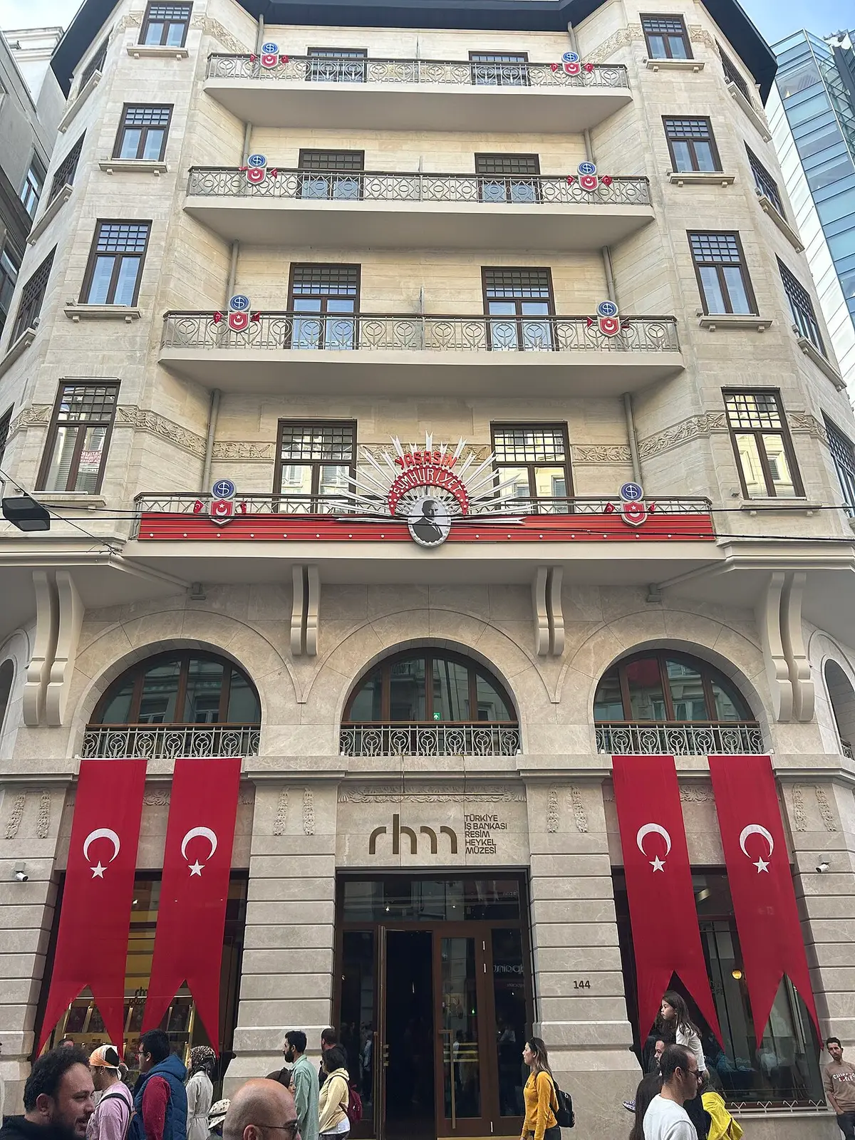 Türkiye İş Bankası Resim Heykel Müzesi