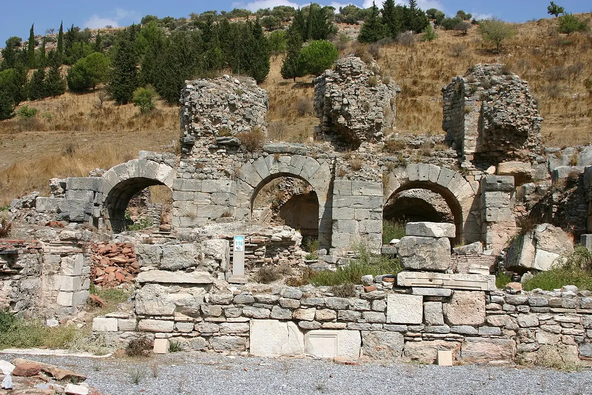 Yukarı Gymnasion / Devlet Agorası Hamamları